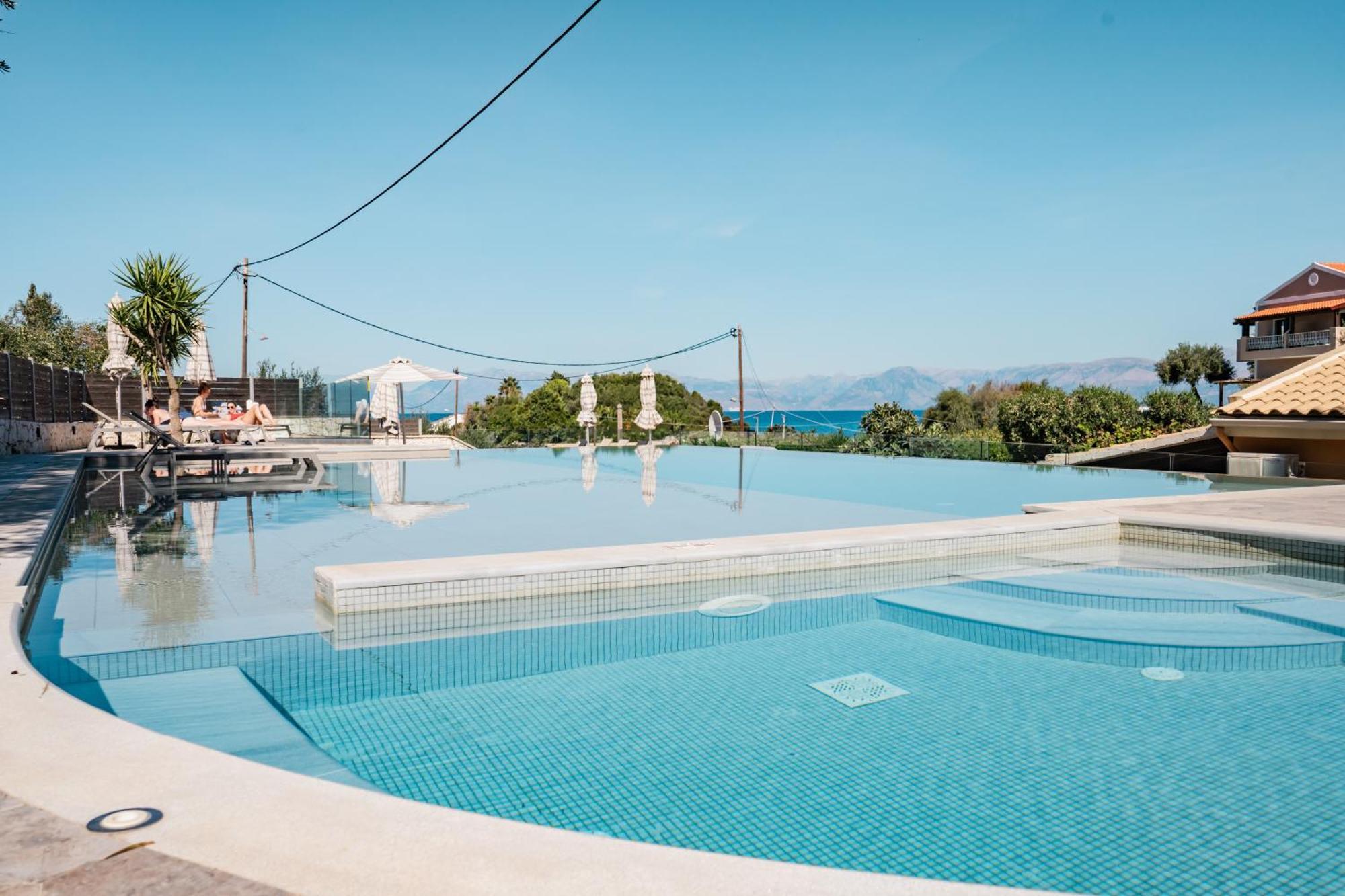 Pyramid City Apartments Agios Spyridon  المظهر الخارجي الصورة