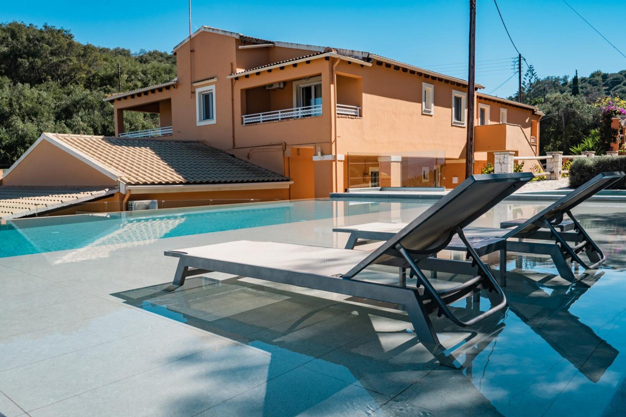 Pyramid City Apartments Agios Spyridon  المظهر الخارجي الصورة