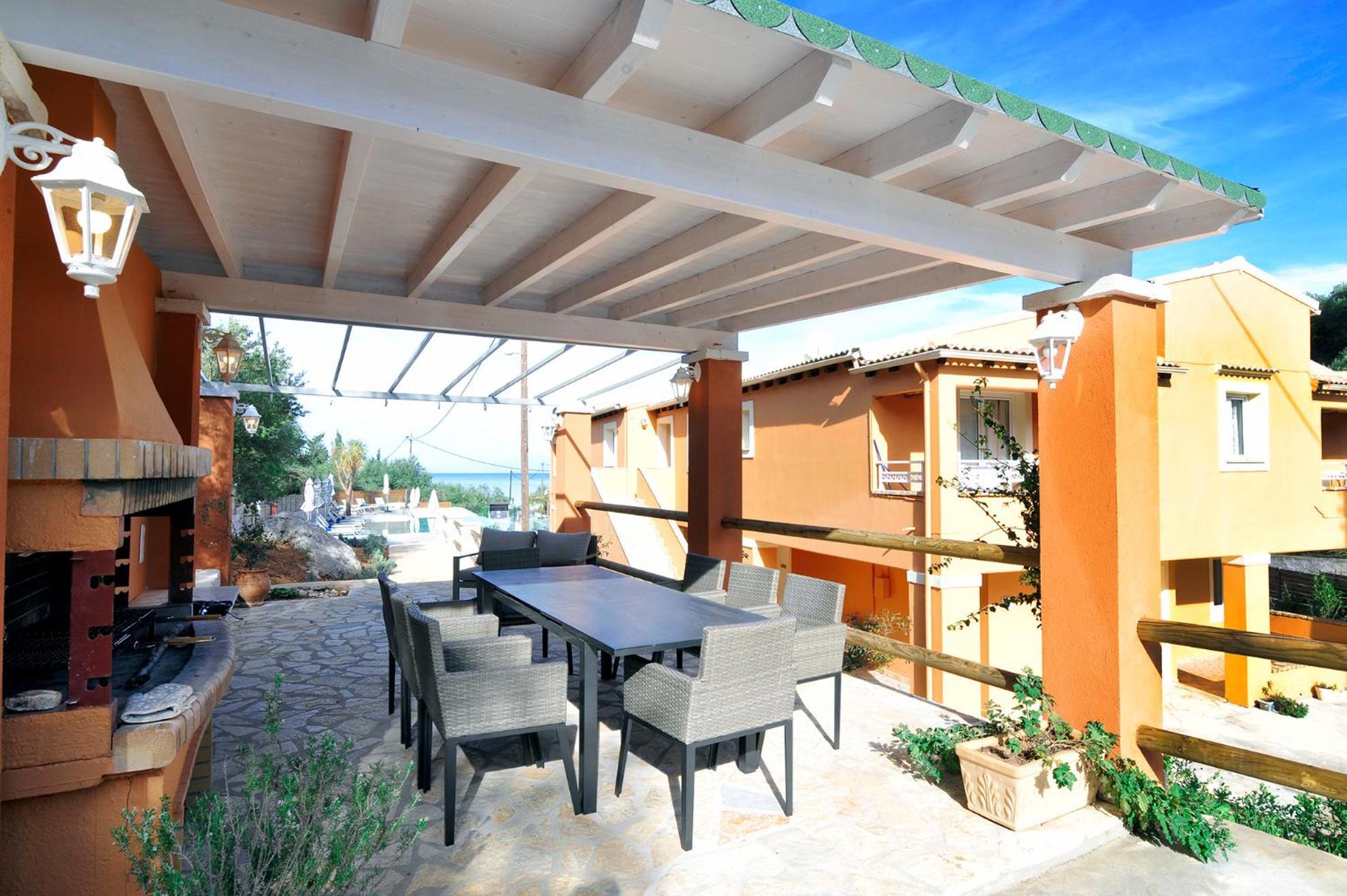 Pyramid City Apartments Agios Spyridon  المظهر الخارجي الصورة
